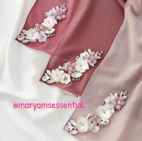 Maryam's Diamond Style Stunning Luxury Chiffon Hijab/Shawl