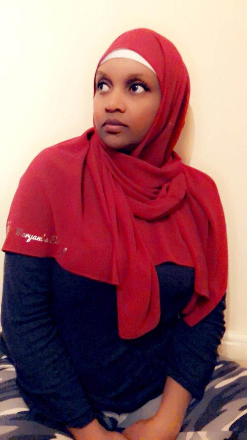 Maryam’s Diamond Style Plain Signature Chiffon Hijab