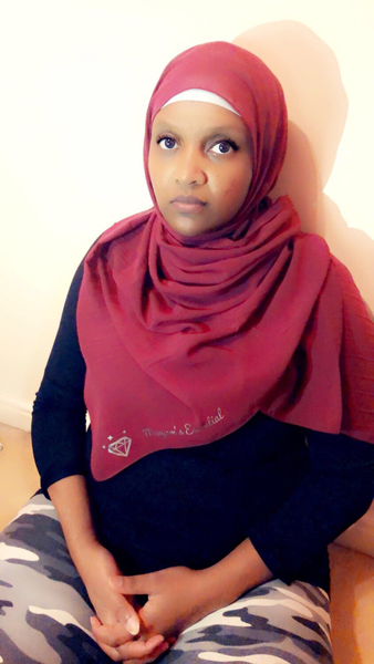 Maryam’s Diamond Style Plain Signature Chiffon Hijab