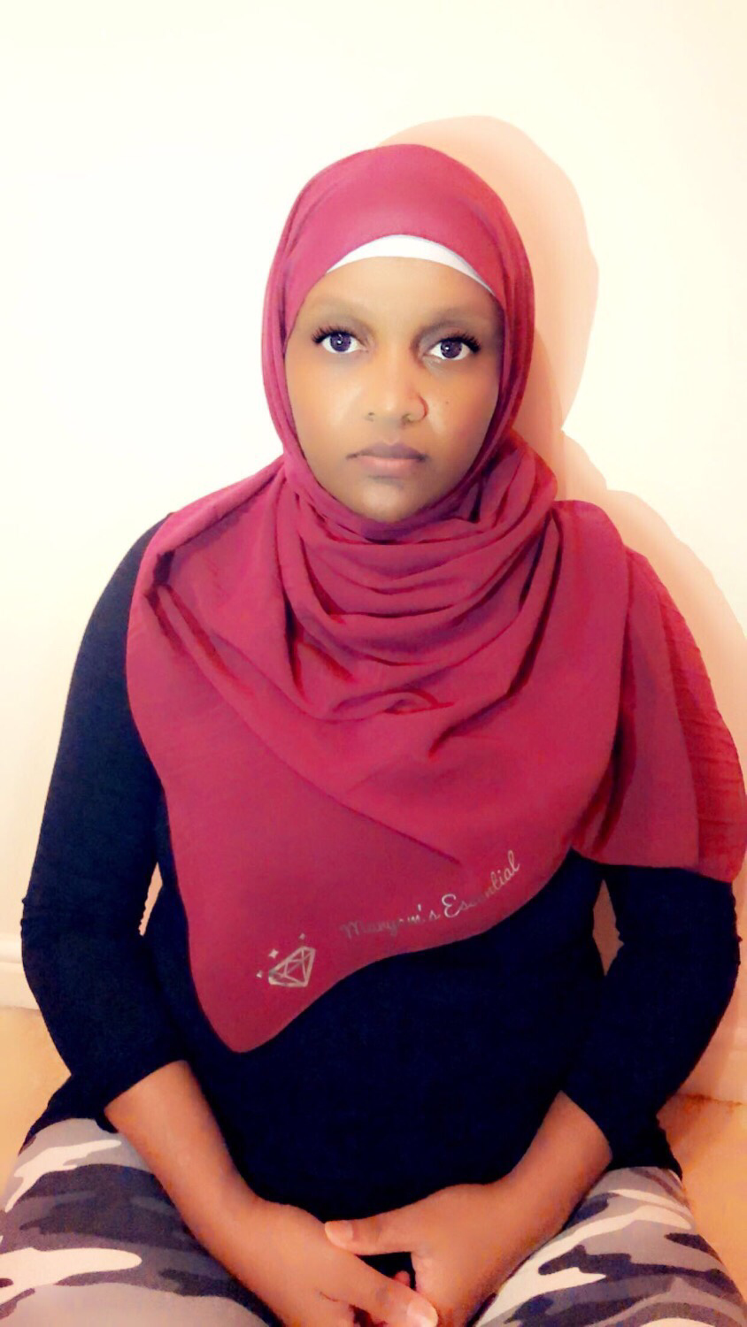 Maryam’s Diamond Style Plain Signature Chiffon Hijab