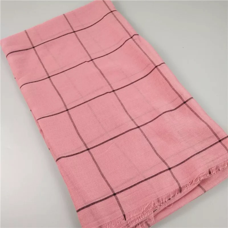 Maryam's Diamond Style Plain Checked Cotton Hijab